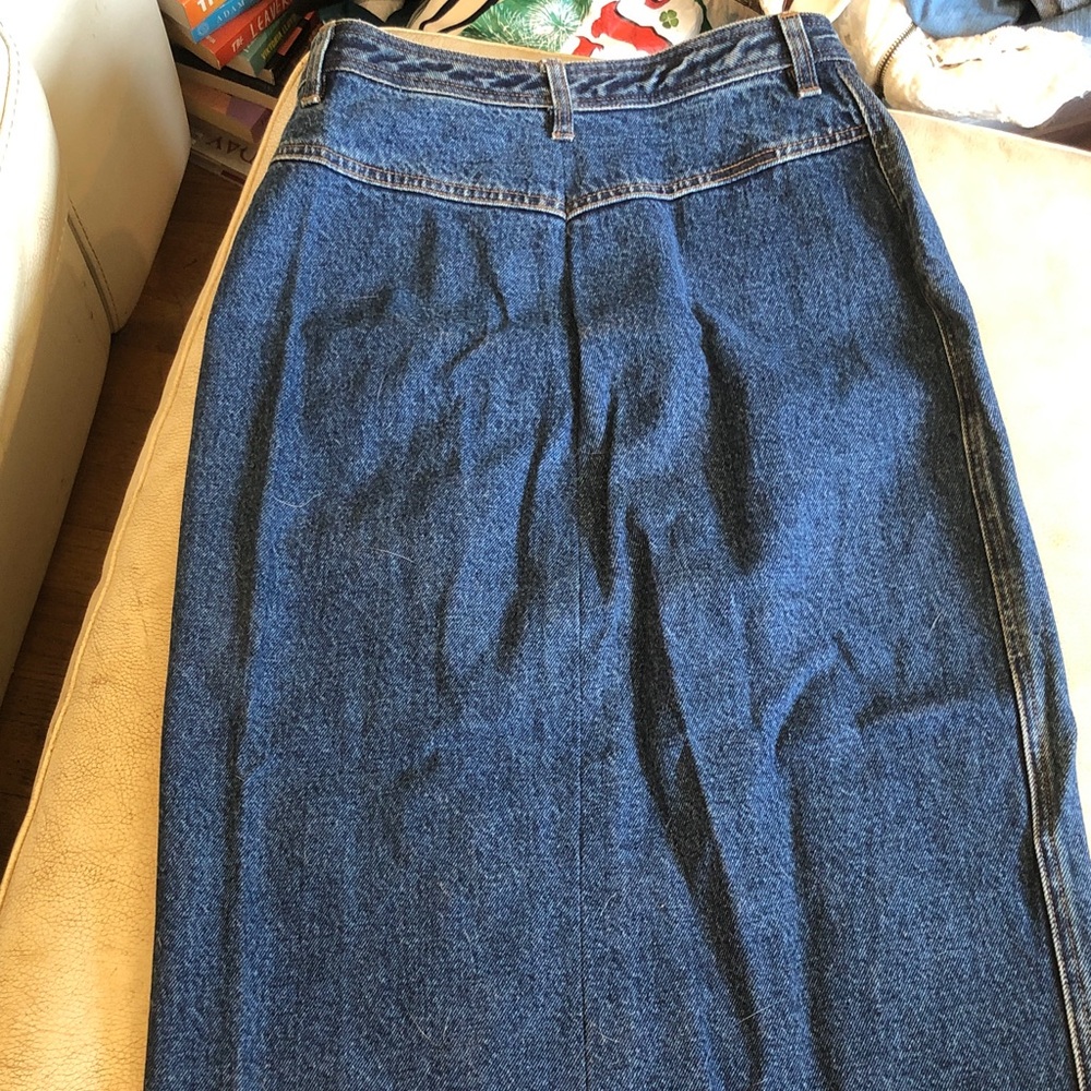 Vintage blue denim midi skirt with gold button front - Picture 6 of 6